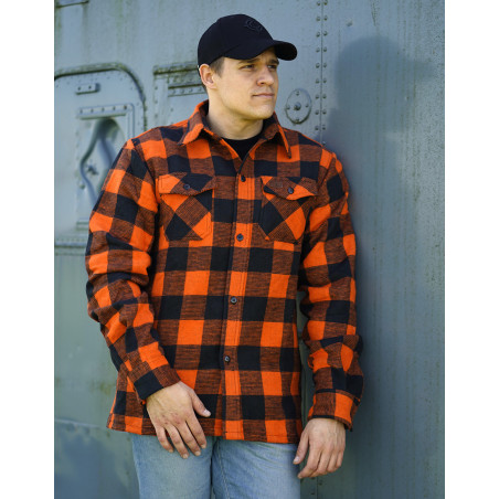 Sur Chemise bucheron à carreaux.