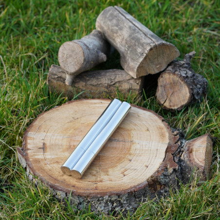 Flasque en acier, forme Cigare