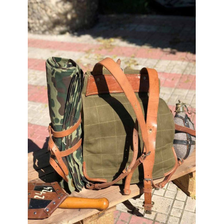 Sac à Dos Vintage toile cuir armée de l'est